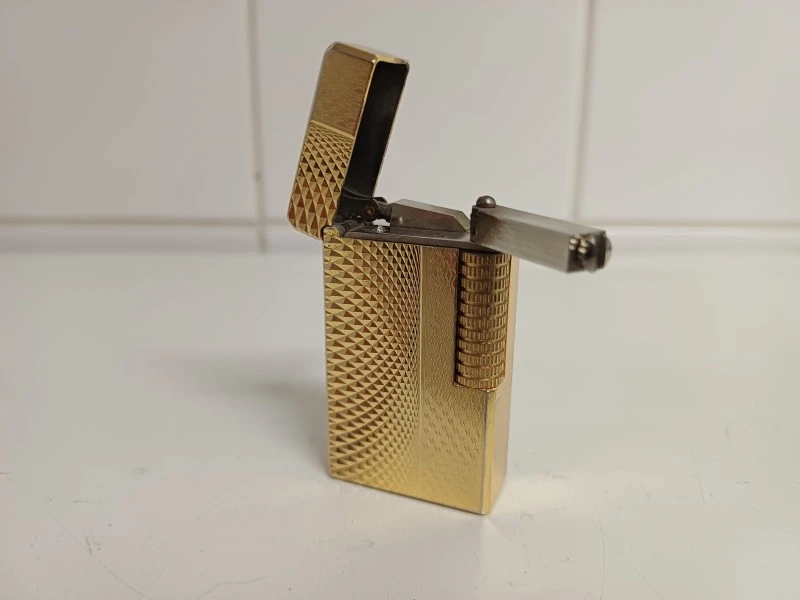 Vintage Sam-16 butaanaansteker