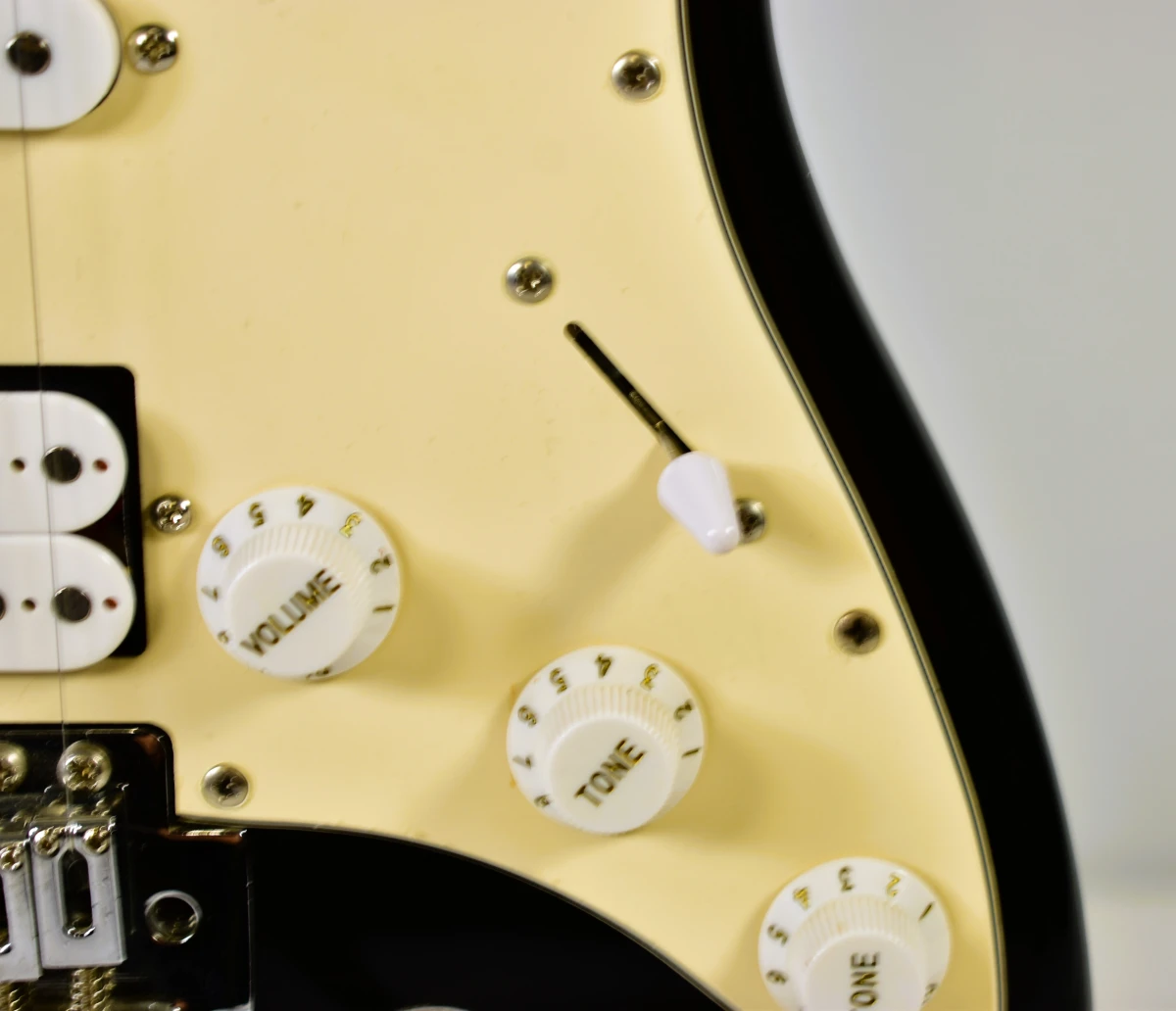 Dimavery ST-model elektrische gitaar HSS zwart - foto 4
