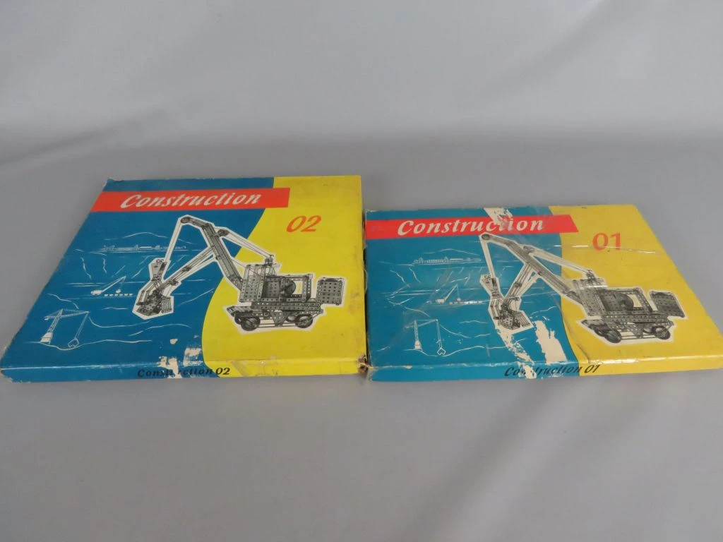 Vintage bouwsets Construction 01 en 02 metalen onderdelen