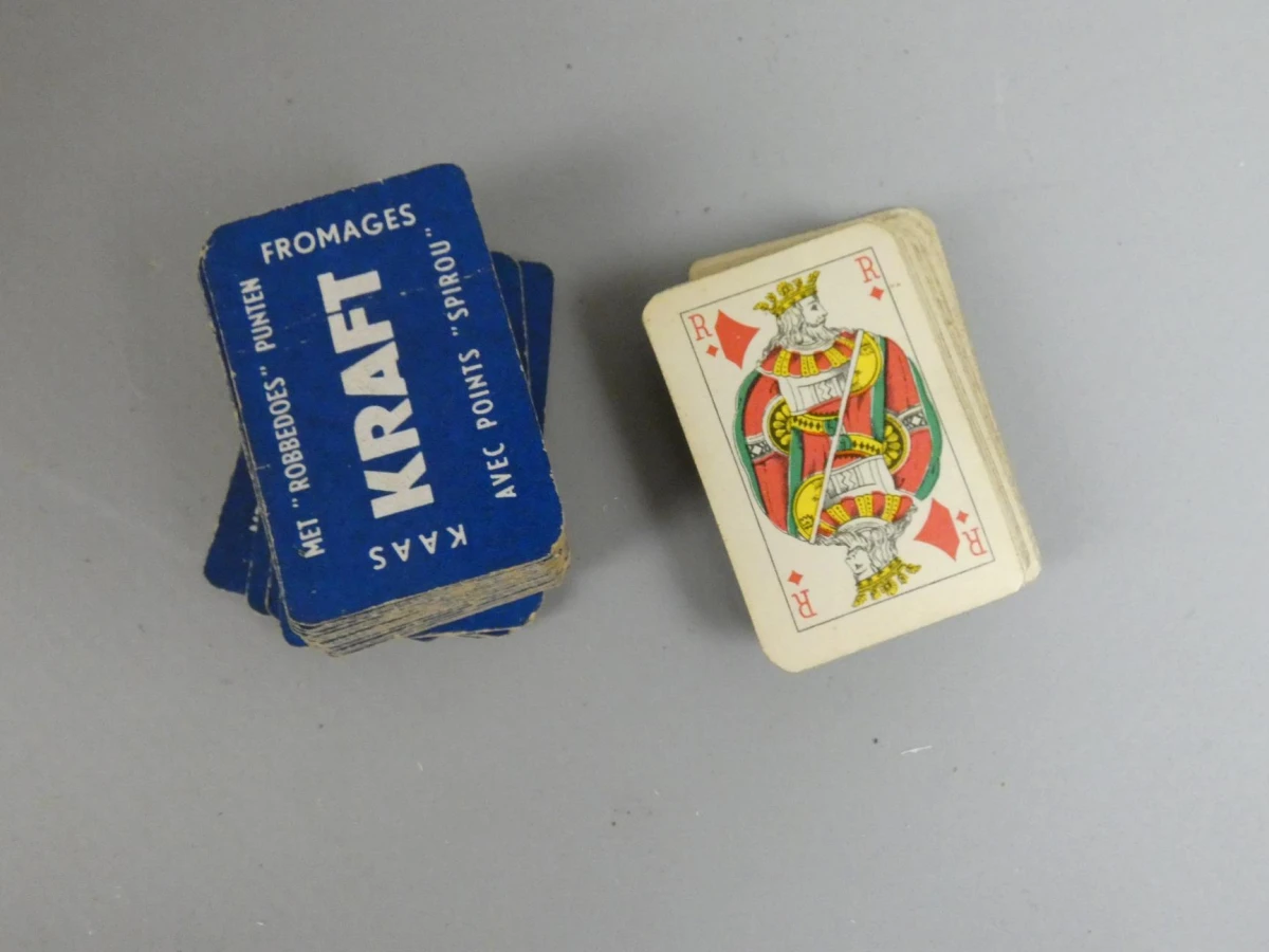 Lot van speelkaarten in diverse maten