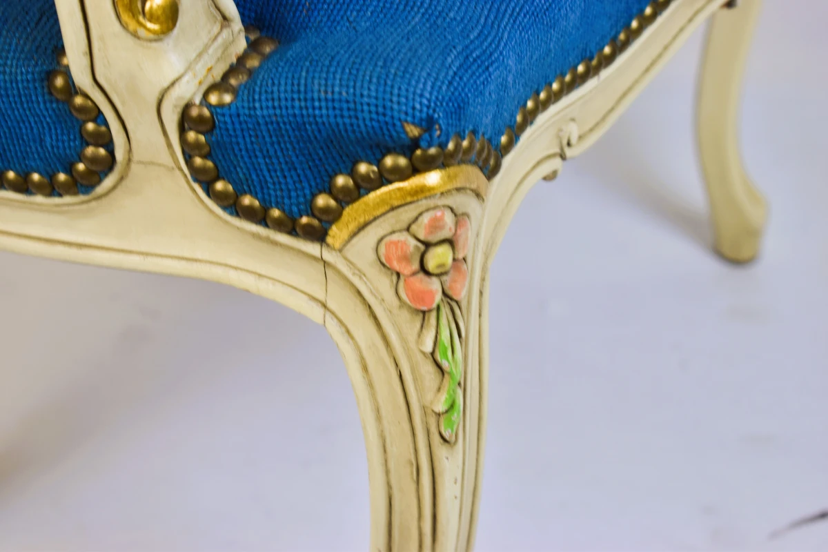 Louis XV-stijl fauteuil met petit point bekleding ca. 1950–1970 - foto 9