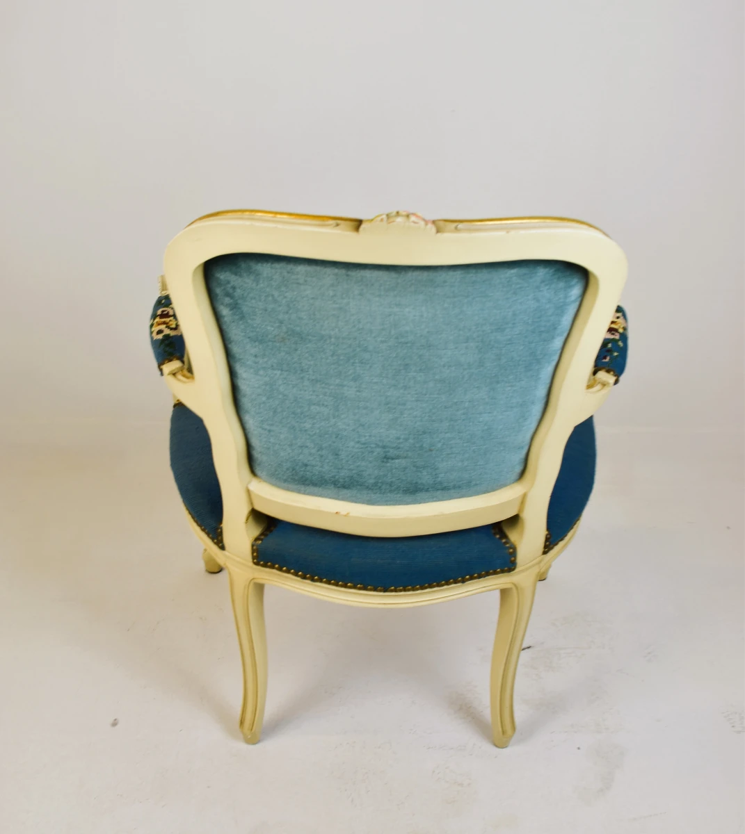 Louis XV-stijl fauteuil met petit point bekleding ca. 1950–1970 - foto 7