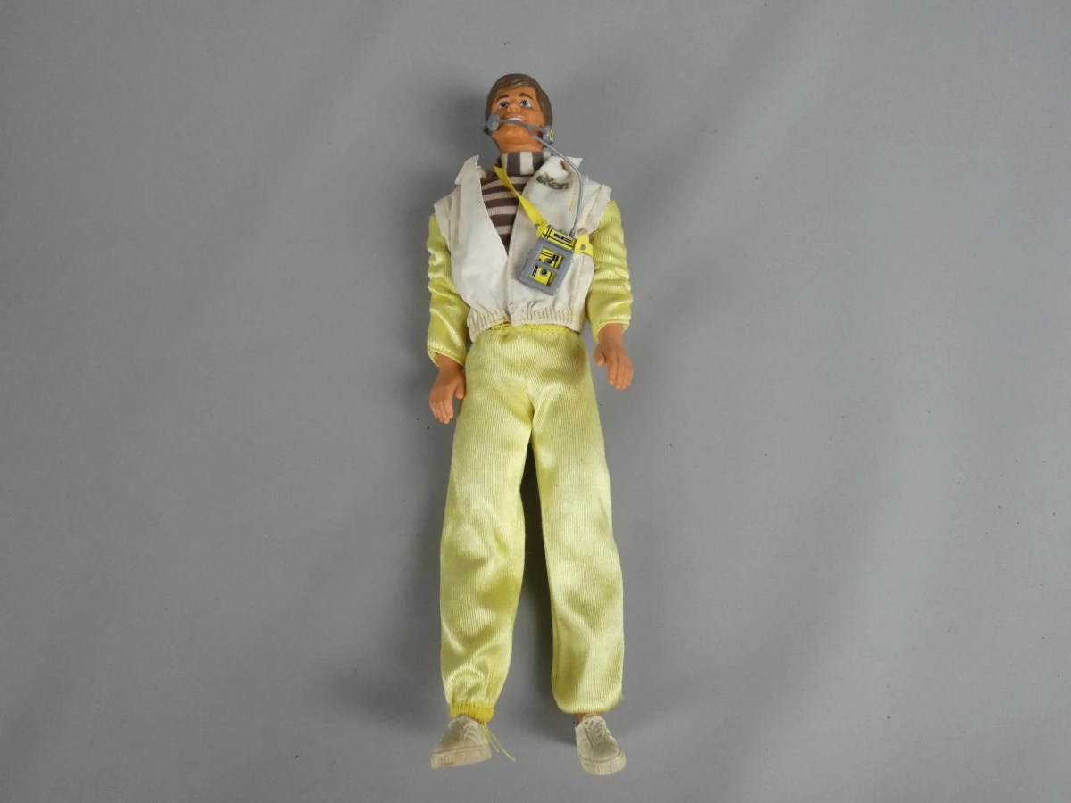 Music Lovin' Ken / Ken Tempo (Mattel, 1988 - Model 2187)