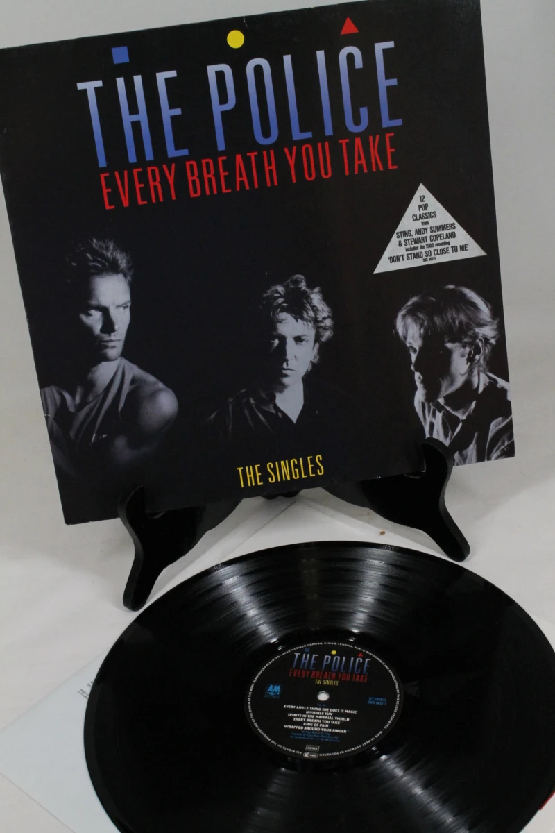2 LP's: The Police - Every Breath You Take (The Singles) en Regatta de blanc