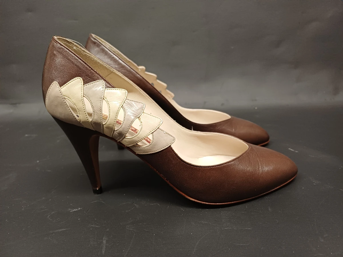 2 paar d'Anna Fratelli pumps