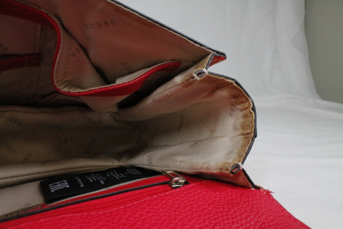 Guess La Hip Top Handle Flap handtas