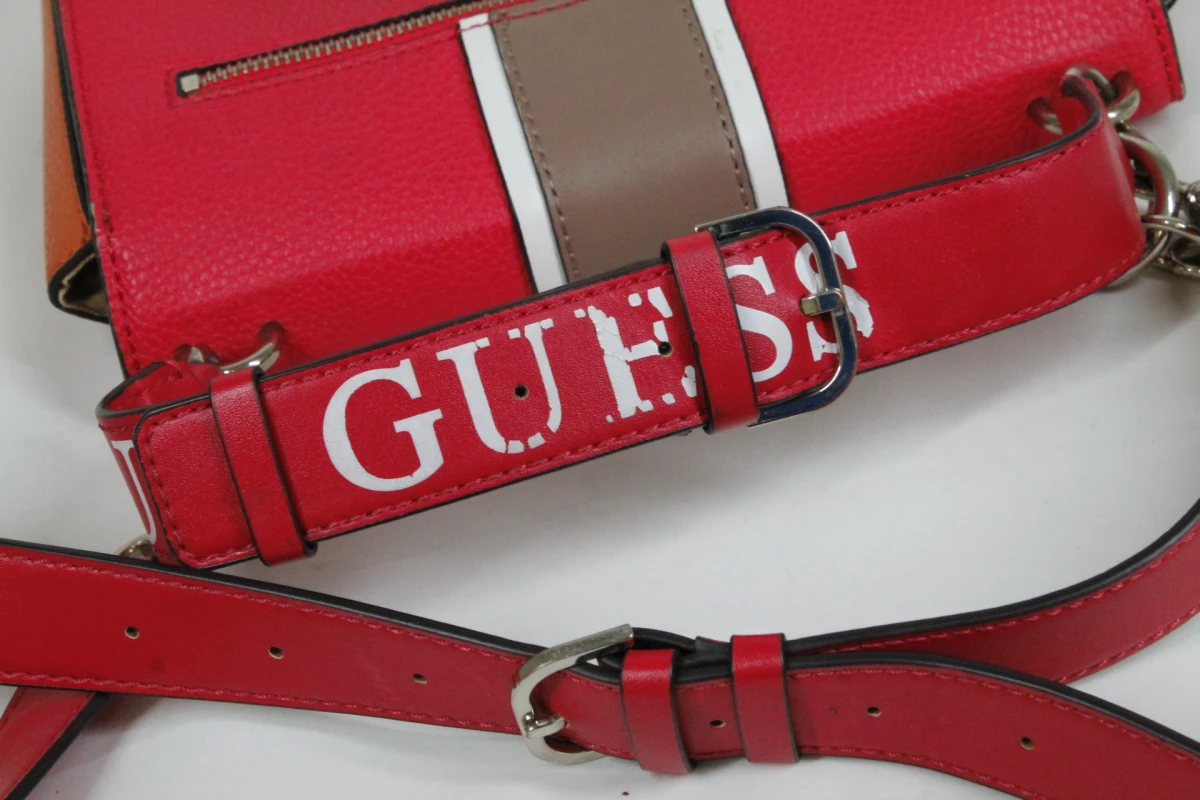 Guess La Hip Top Handle Flap handtas