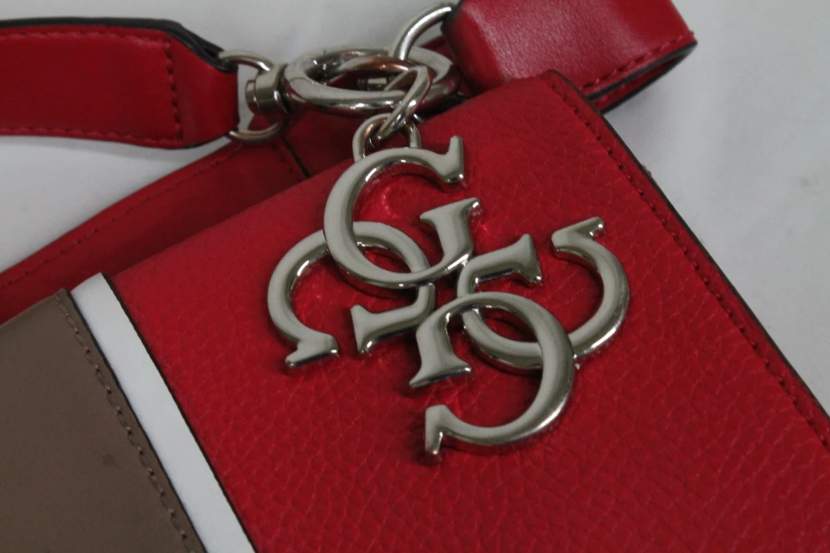 Guess La Hip Top Handle Flap handtas