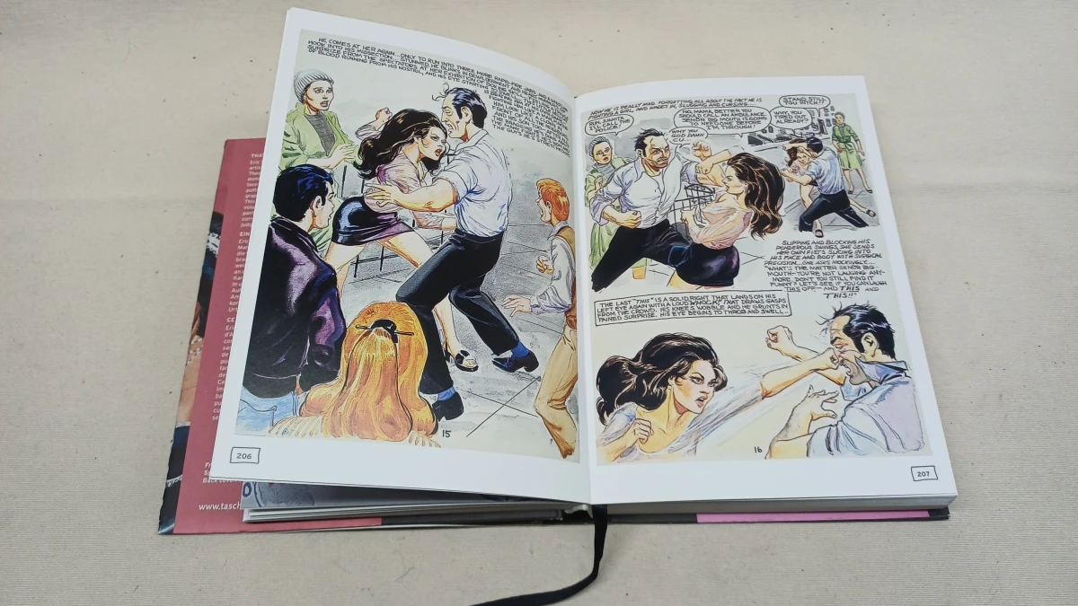 Set van 5 erotische boeken met verhalen en illustraties