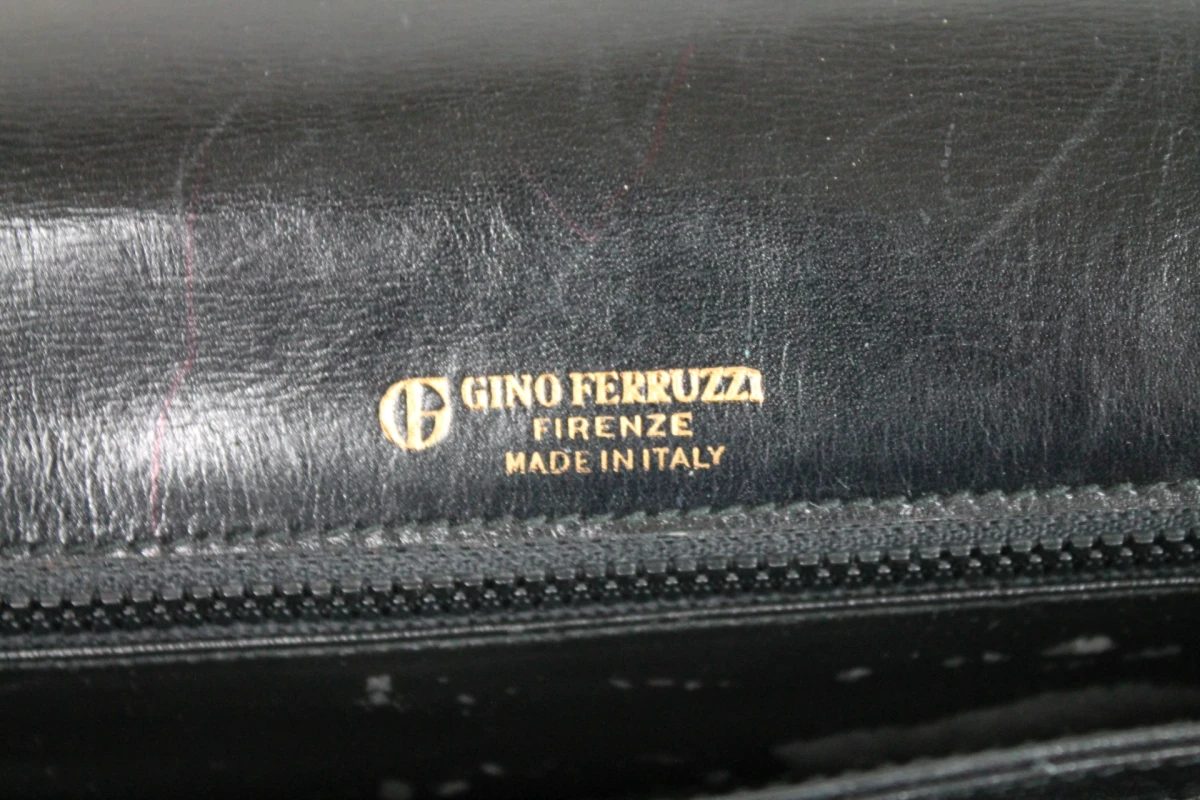 Vintage Zwarte leren schoudertas (Gino Ferruzzi)