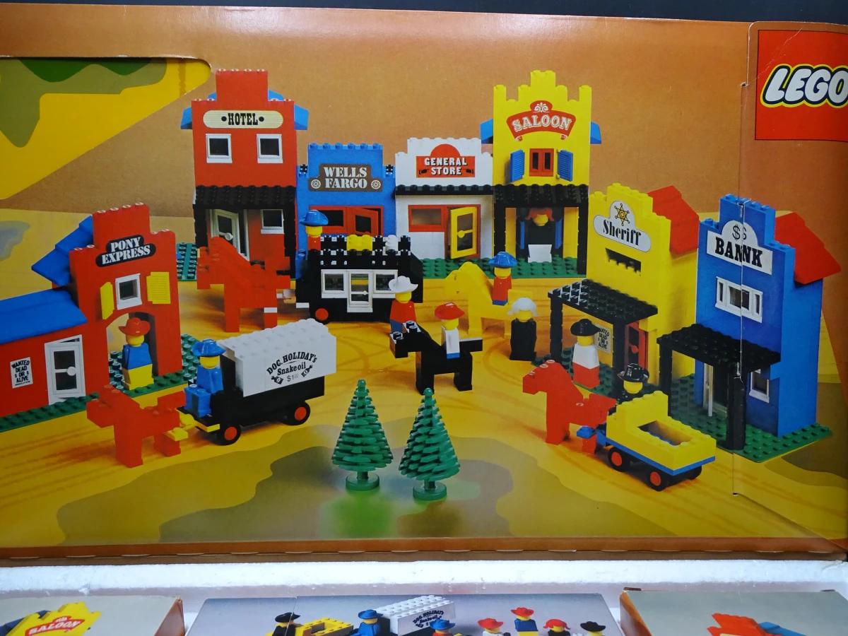 Retro Lego box