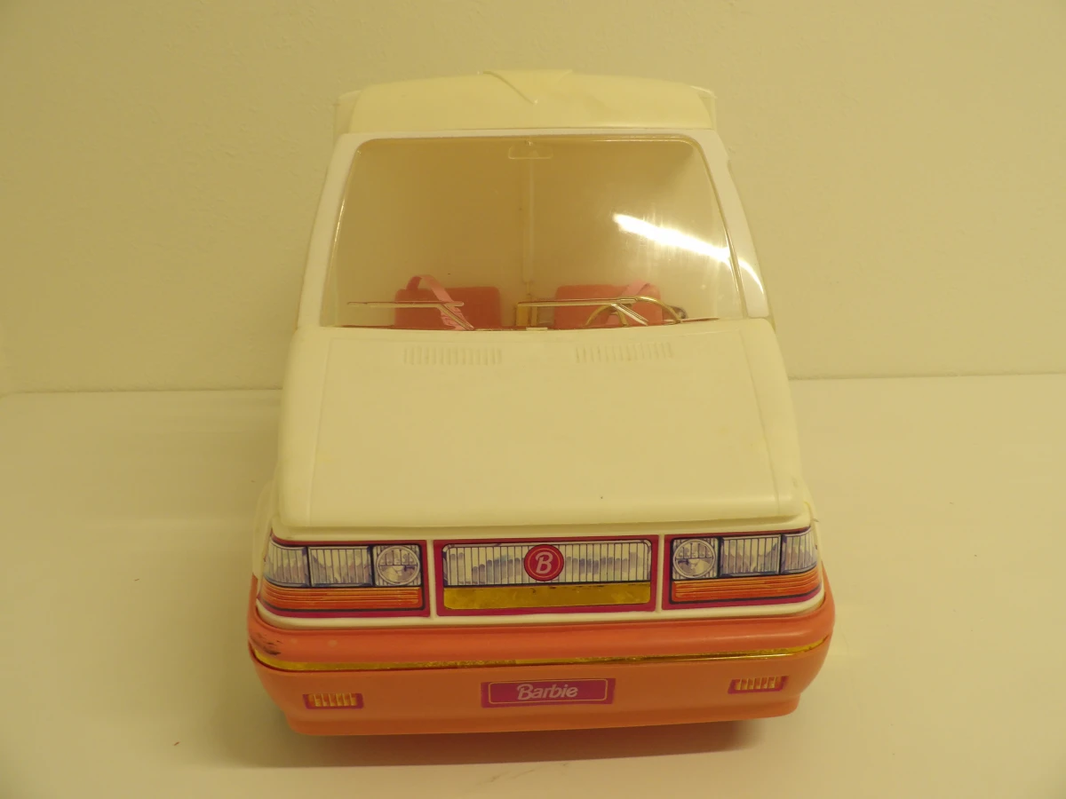 Barbie Golden Dream Camper - Mattel