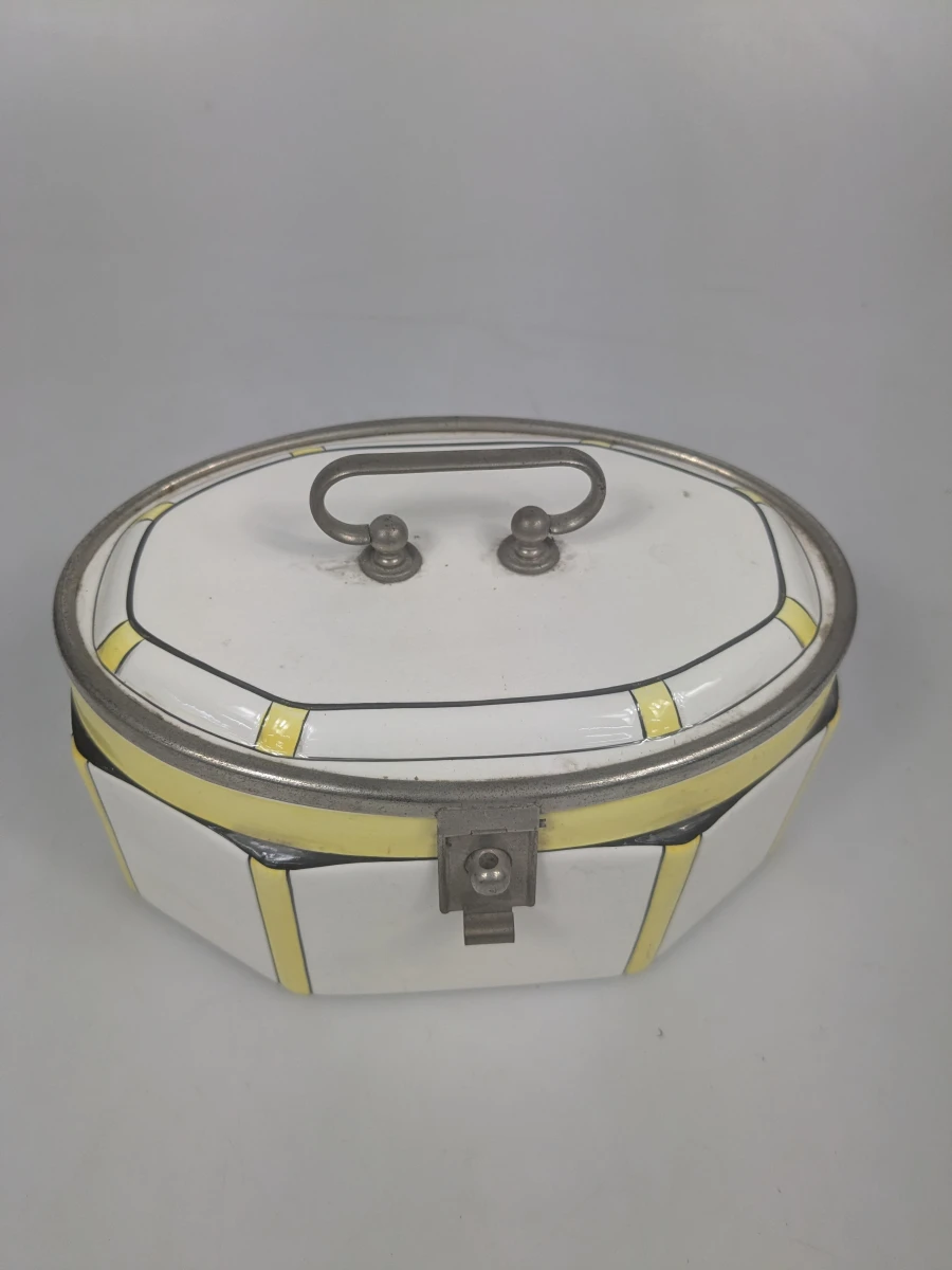 Art Deco keramieken koektrommel met vernikkelde metalen randen