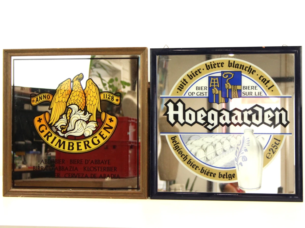 Set van 2 vintage biermerken spiegels Grimbergen en Hoegaarden