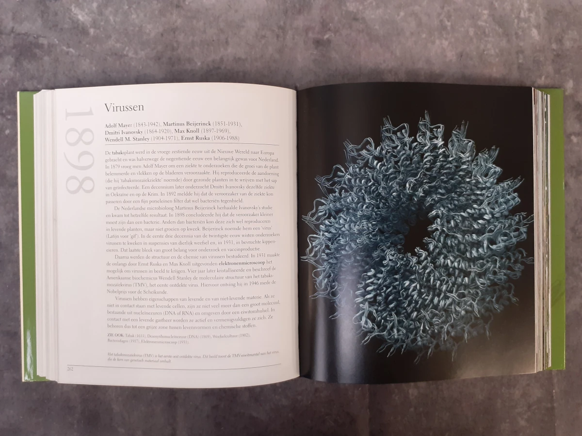 Boek: Duo van wetenschappelijke boeken; Het Biologie Boek & Het Scheikunde Boek - foto 8
