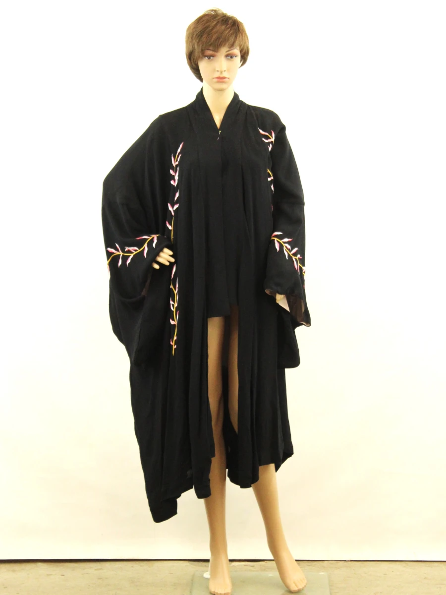 Essentiel Antwerp - zwarte kimono met roze octopus borduursel - one size