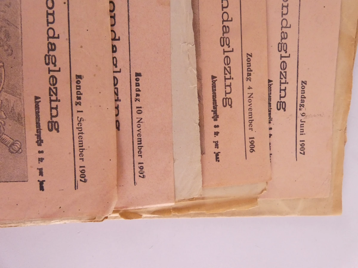 Oude tijdschriften De Rooverskaptein uit 1906-1908