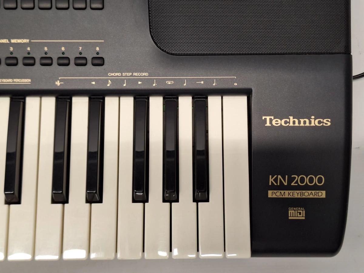 Technics KN2000 PCM keyboard – Klassiek arranger keyboard met authentieke Technics-klank