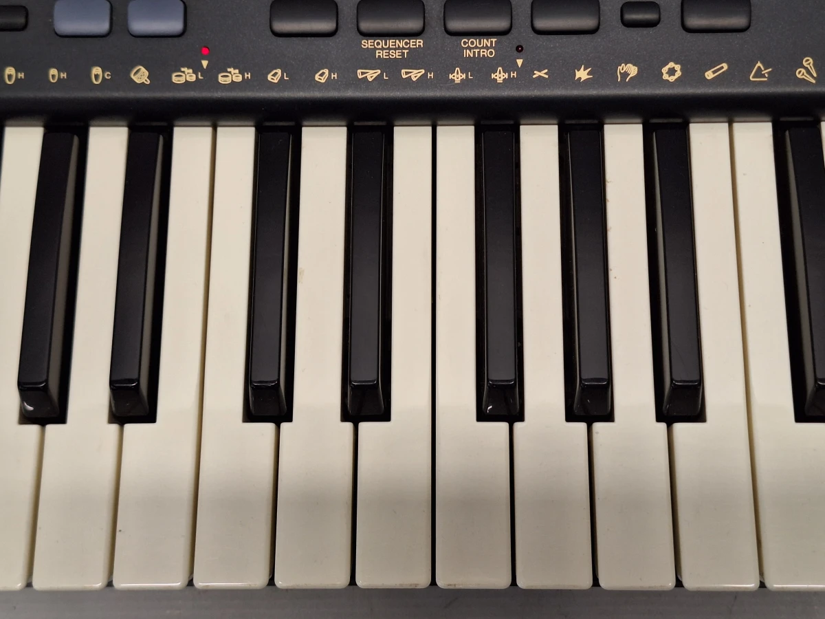 Technics KN2000 PCM keyboard – Klassiek arranger keyboard met authentieke Technics-klank