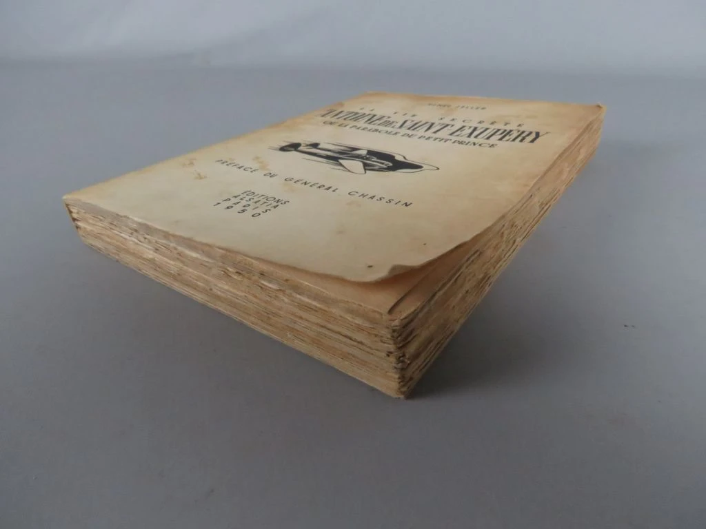 Boek La Vie Secrète d'Antoine de Saint-Exupéry uit 1950