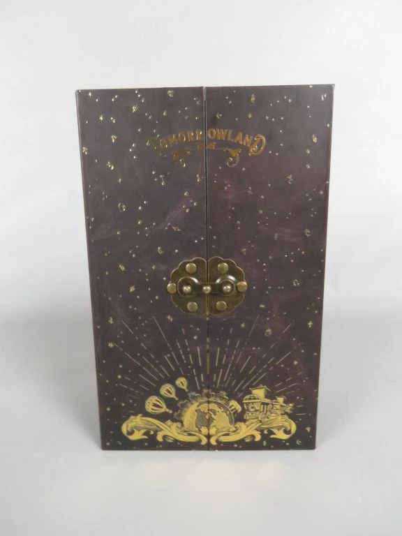 Tomorrowland Amicorum armband met muziekdoos in geschenkdoos