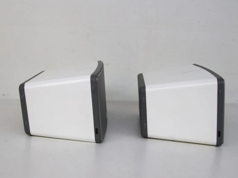 2 Sonos Play 3, een compacte, draadloze alles-in-één luidspreker. - foto 3