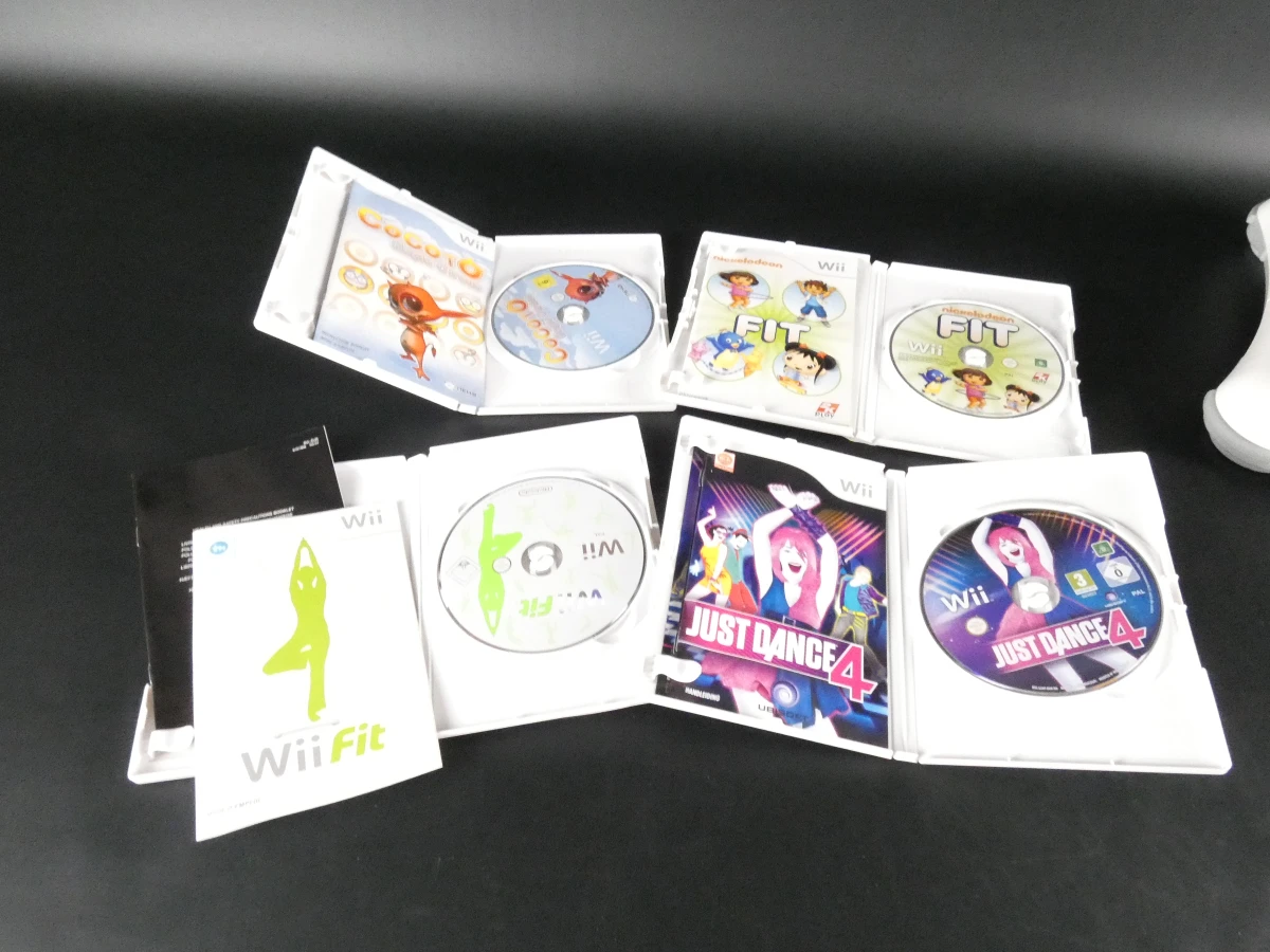 Nintendo Wii spelconsole met accessoires en 4 spellen