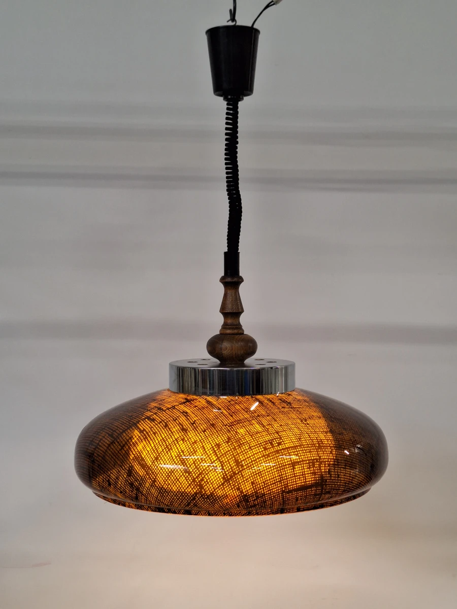 Iconische Space Age hanglamp - futuristisch designicoon met Italiaans Rolly katrolsysteem