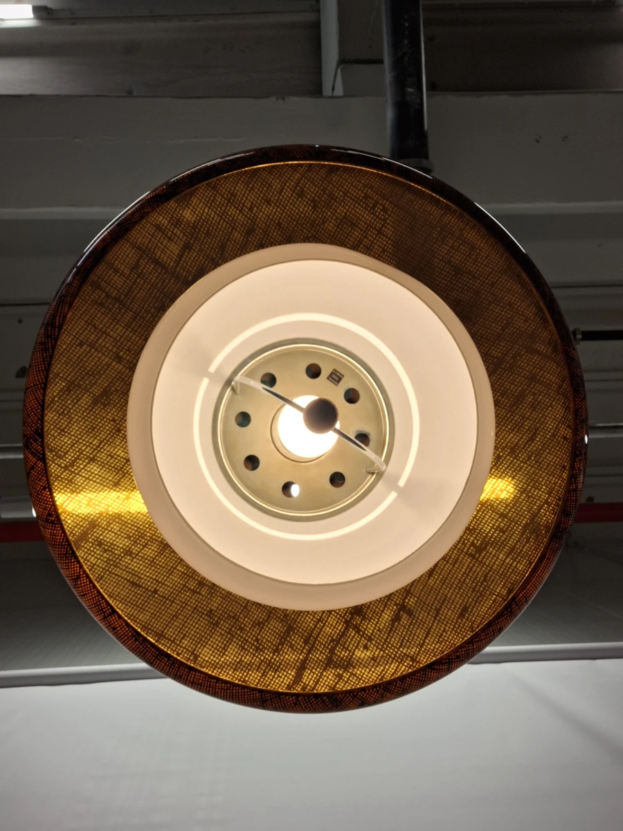 Iconische Space Age hanglamp - futuristisch designicoon met Italiaans Rolly katrolsysteem
