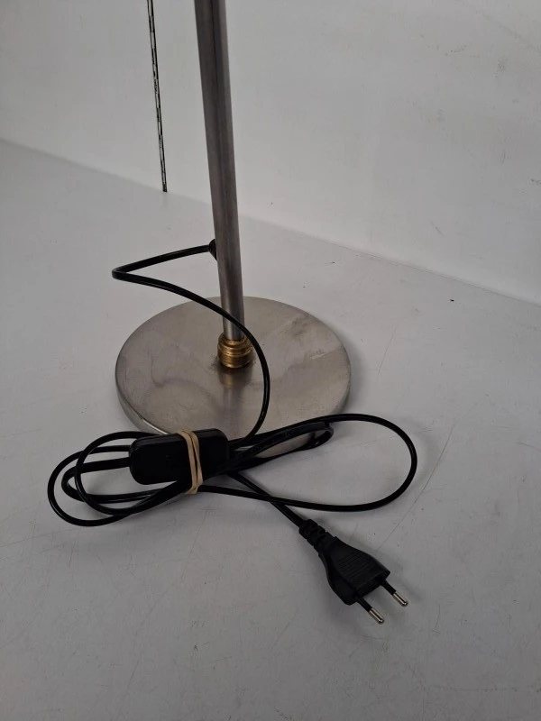 Stoere Industriële Bureaulamp / Tafellamp – Geborsteld Metaal (RVS-look)