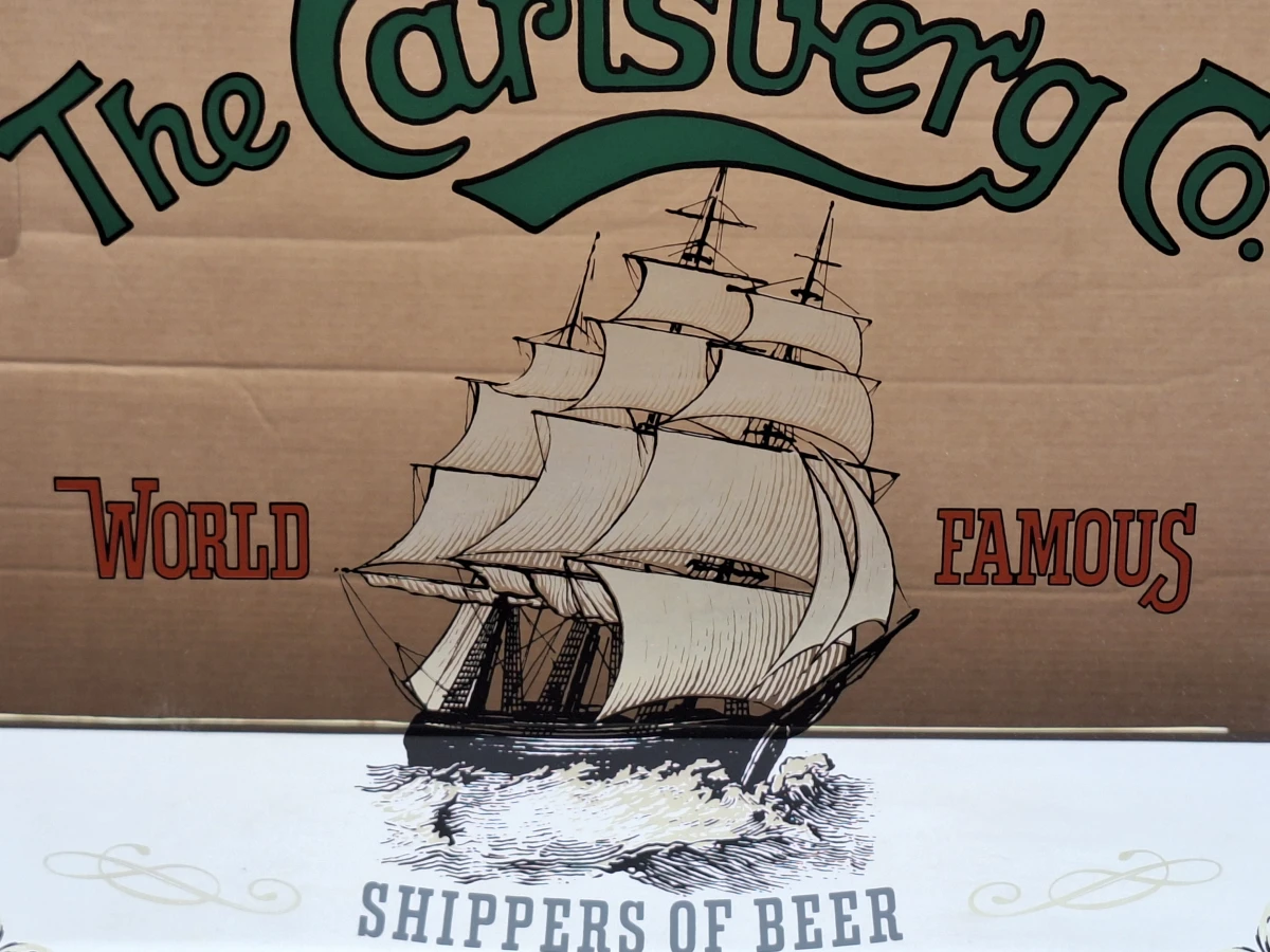 Vintage Carlsberg reclamespiegel met zeilschip