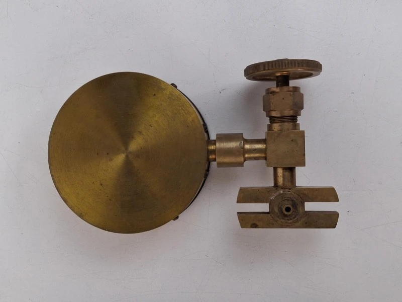 📐 Zeldzame Antieke Manometer in Originele Kist – C. Wilh. Stein Sohn Hamburg (ca. 1900) 📐