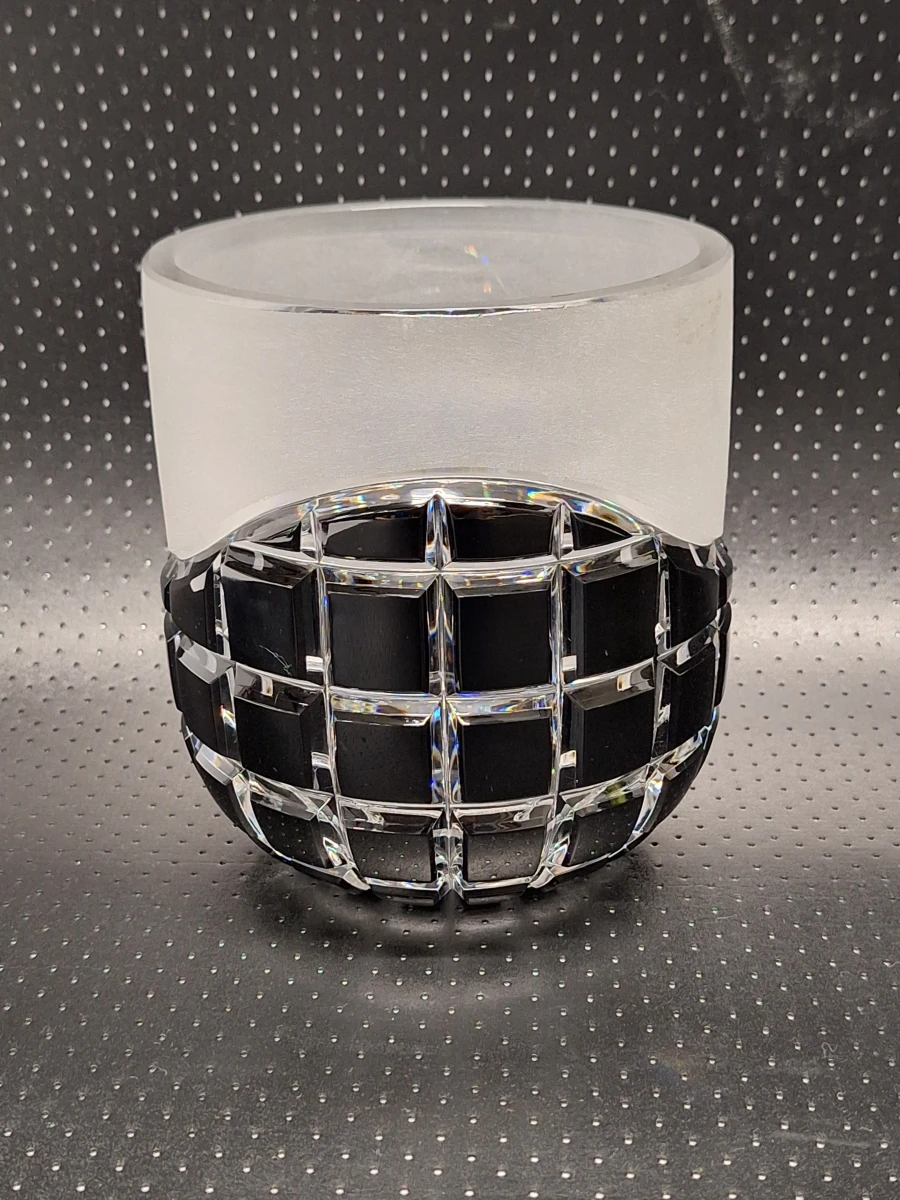 Vintage Bohemia Crystal "Zwarte Vaas" - Exclusieve handgeslepen kristallen designvaas in originele doos - foto 9
