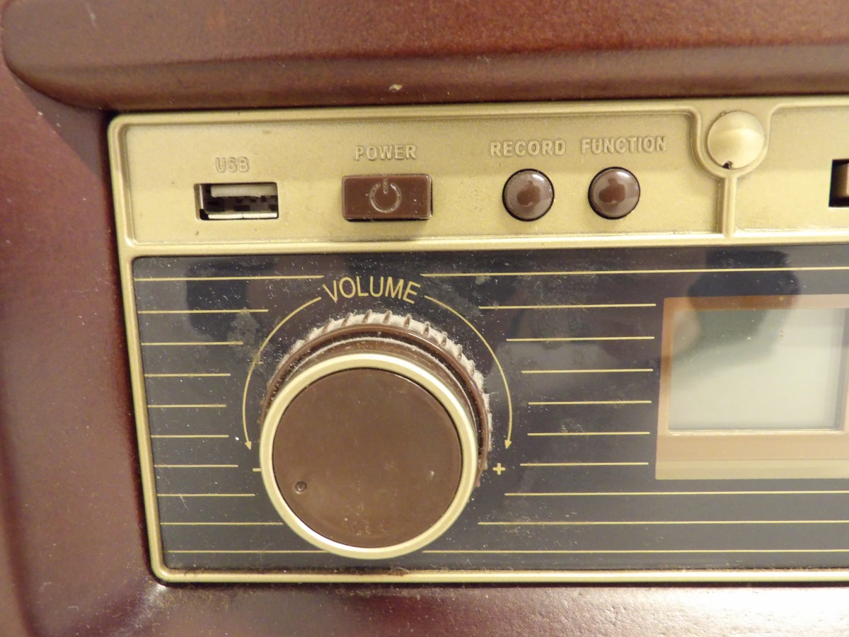 Roadstar HIF-1937TUMPK