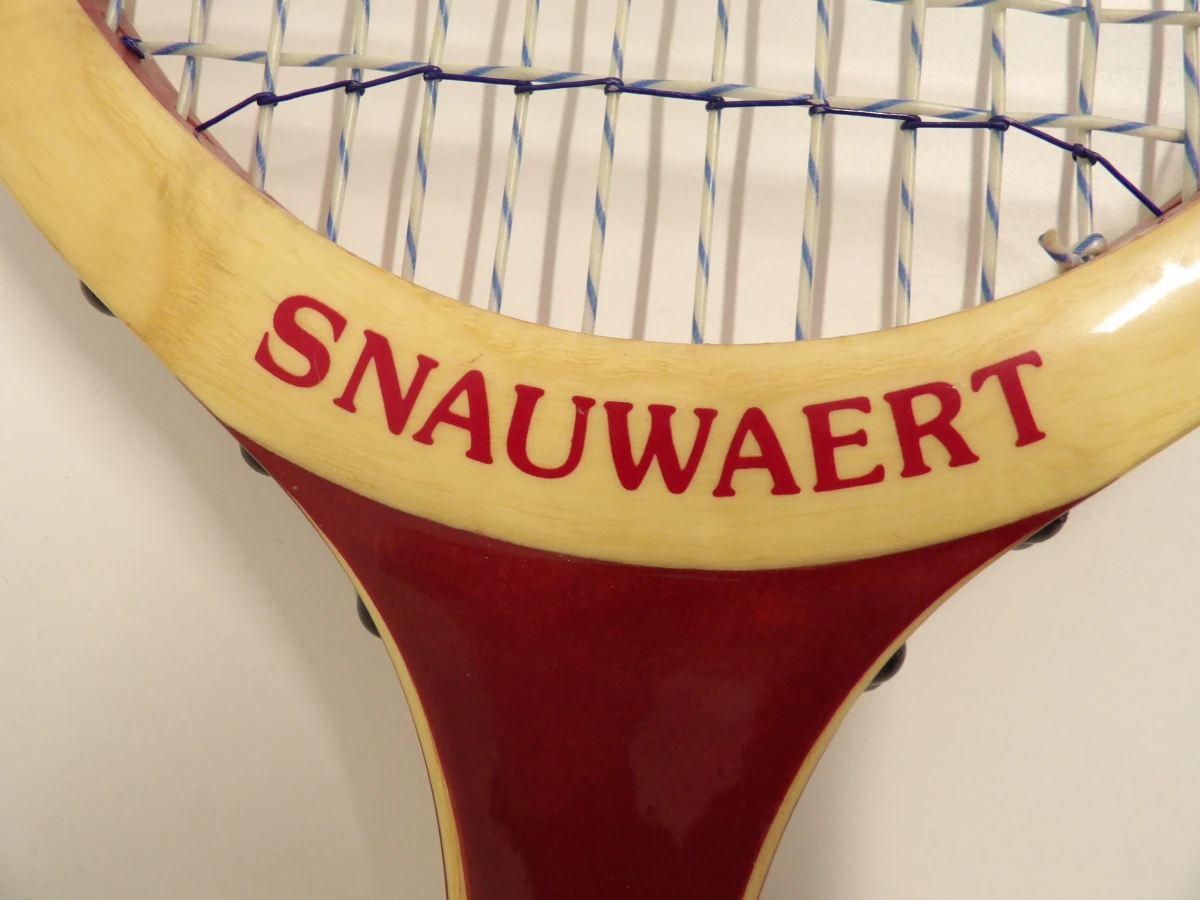 Vintage houten tennisracket - Snauwaert (model: Lady-Caravelle)