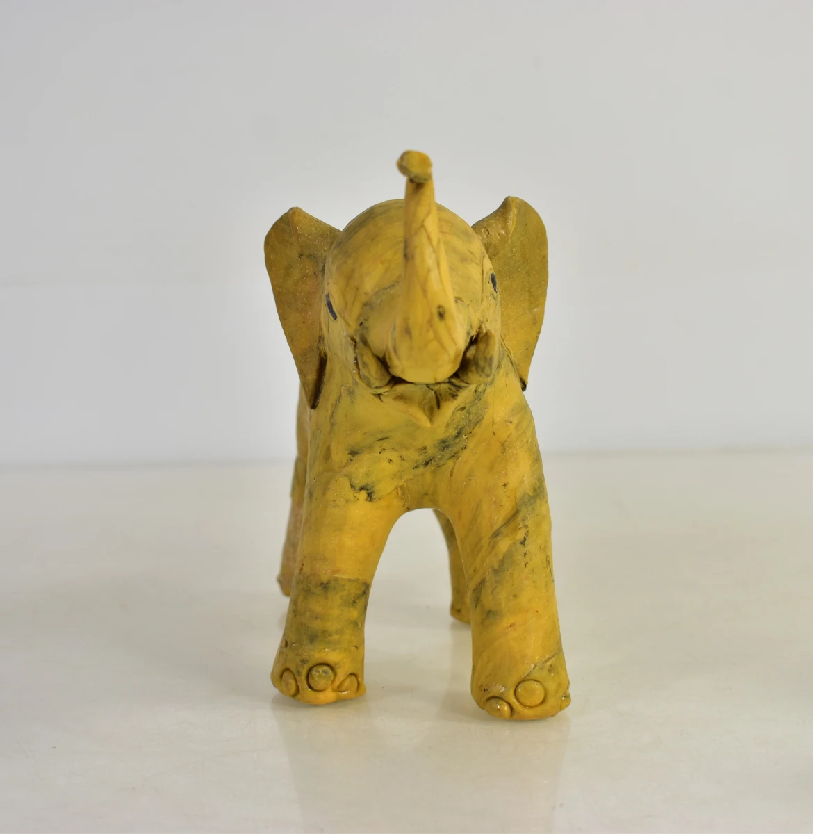 Set van 8 olifanten beeldjes in diverse materialen - foto 7
