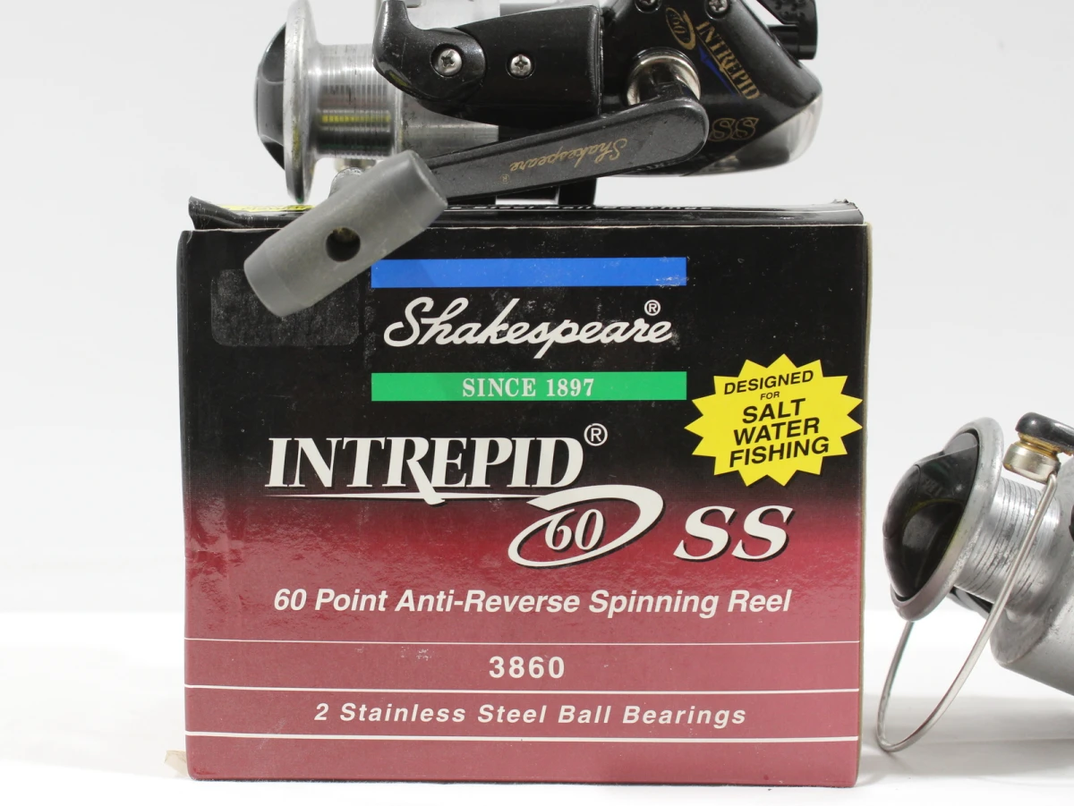 Set van 2 Shakespeare Intrepid 60 SS 3860 vismolens