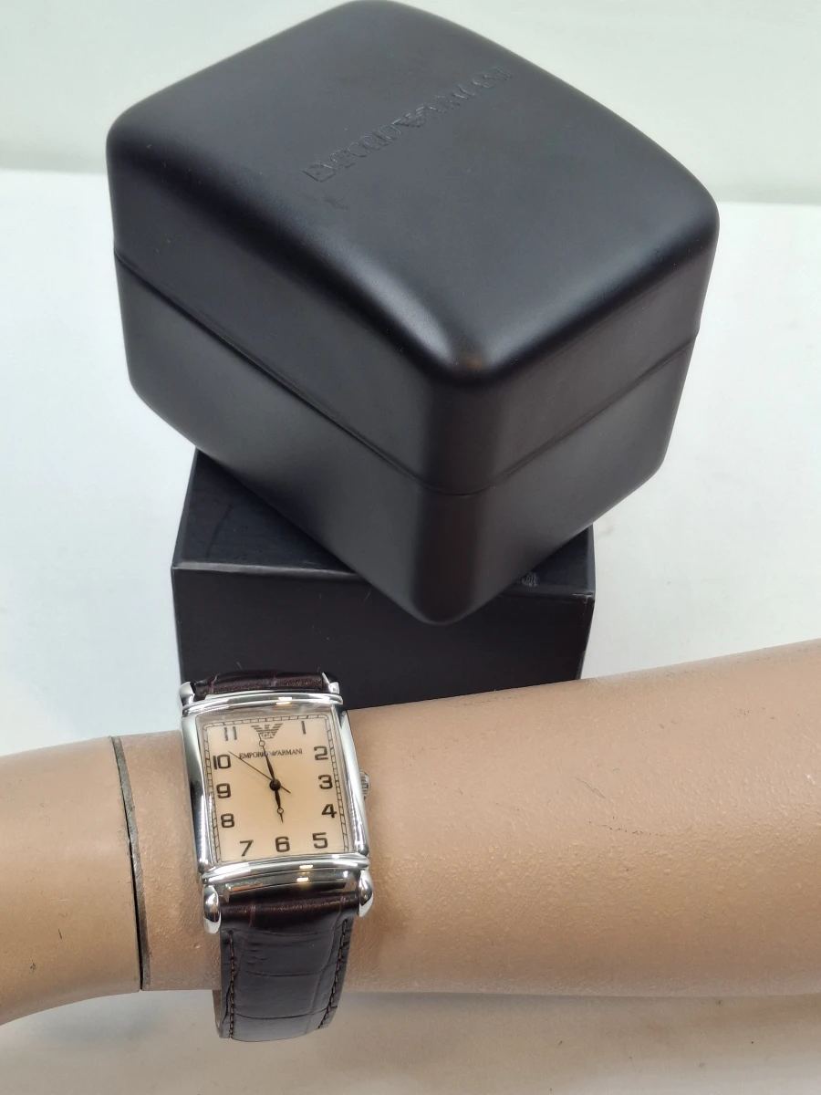 Emporio Armani herenhorloge met leren band in originele doos