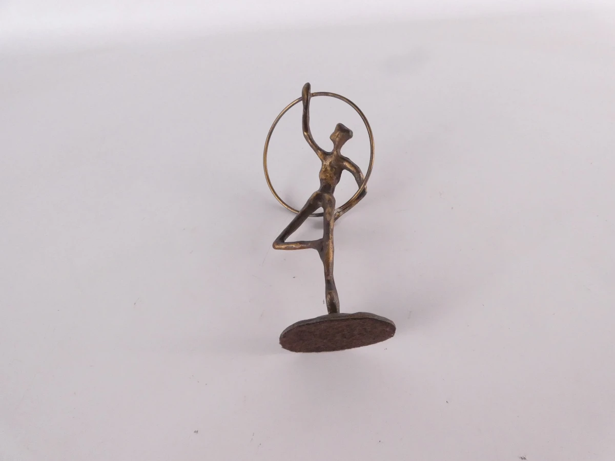 Lot van drie decoratieve metalen sculpturen