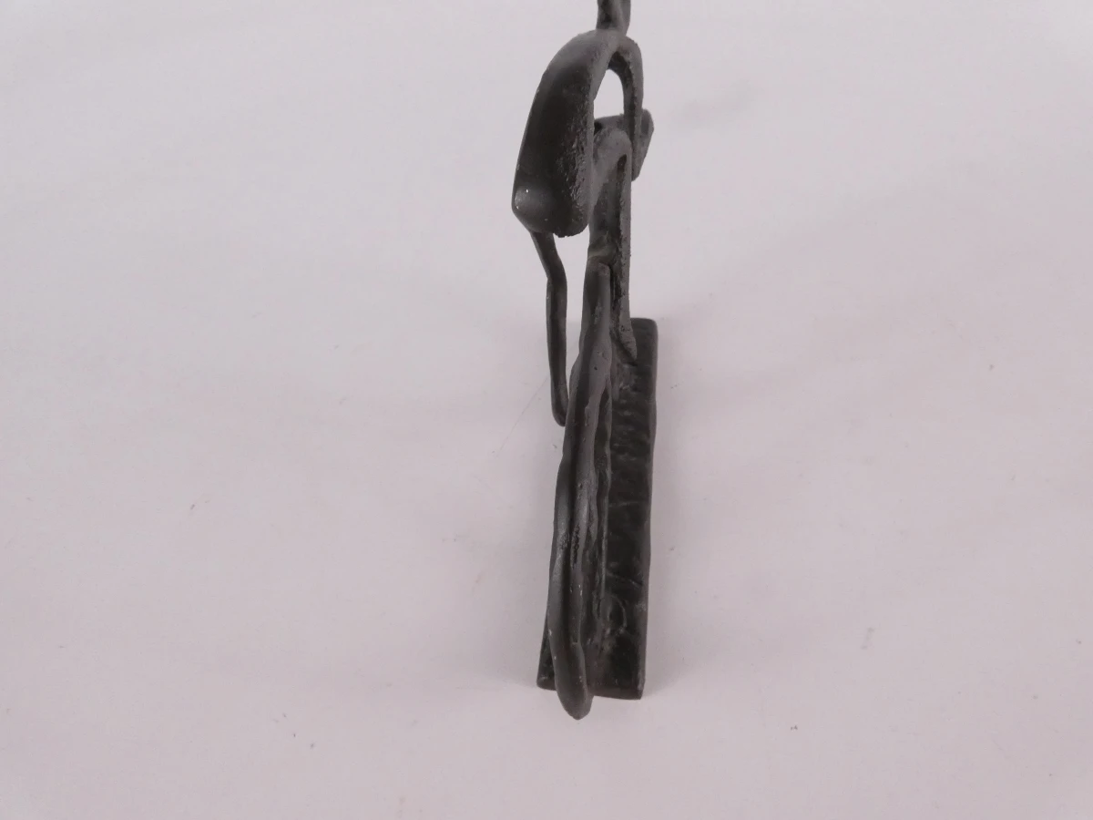 Lot van drie decoratieve metalen sculpturen