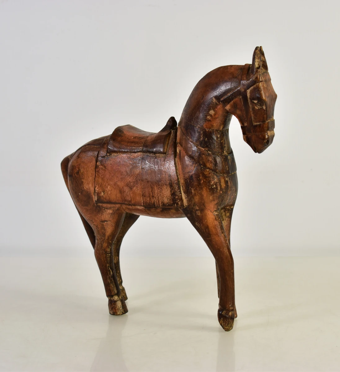 Houten decoratief paard beeldje - foto 2