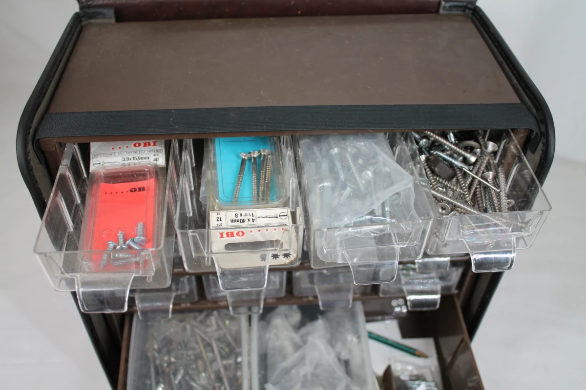 Vintage draagbare assortimentkoffer