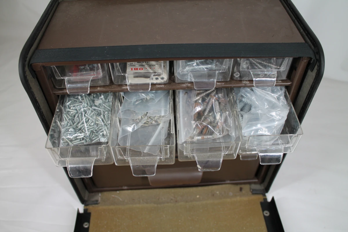 Vintage draagbare assortimentkoffer