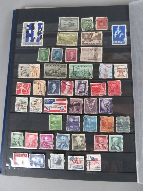 Postzegelverzameling in album
