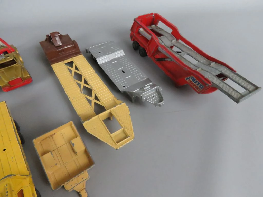 Set vintage Matchbox metalen speelgoedauto's en vrachtwagens
