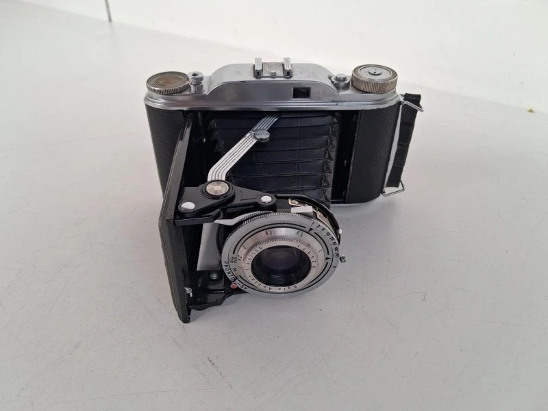 Vintage Agfa Record II Klapcamera (120 film) + Tas & Handleiding - foto 2