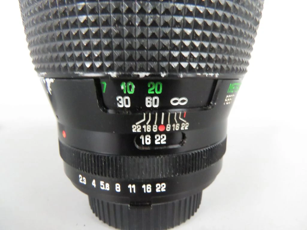 Vivitar Series 1 135mm f/2.0 Telephoto lens
