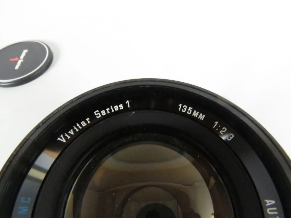 Vivitar Series 1 135mm f/2.0 Telephoto lens