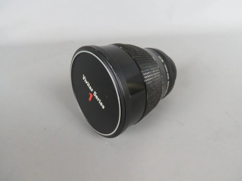Vivitar Series 1 135mm f/2.0 Telephoto lens