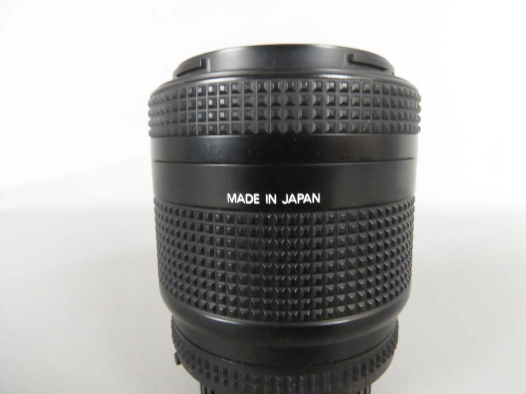 Nikon AF Nikkor 35-105mm f/3.5-4.5 D objectief